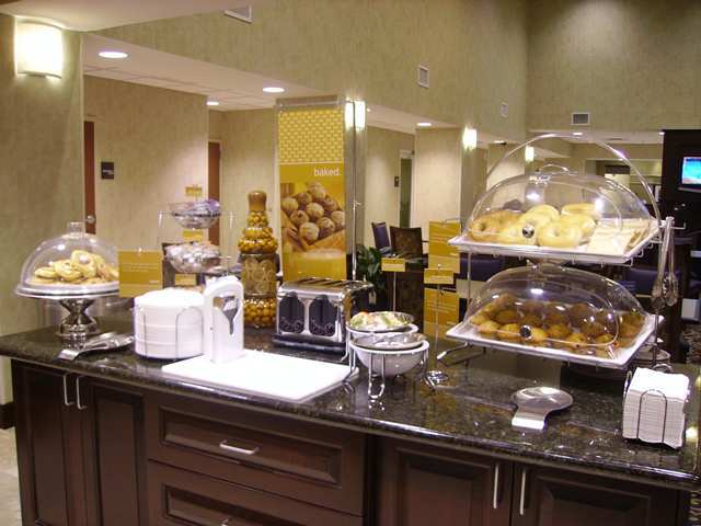 Hampton Inn & Suites Savannah - I-95 South - Gateway Georgetown Restaurante foto